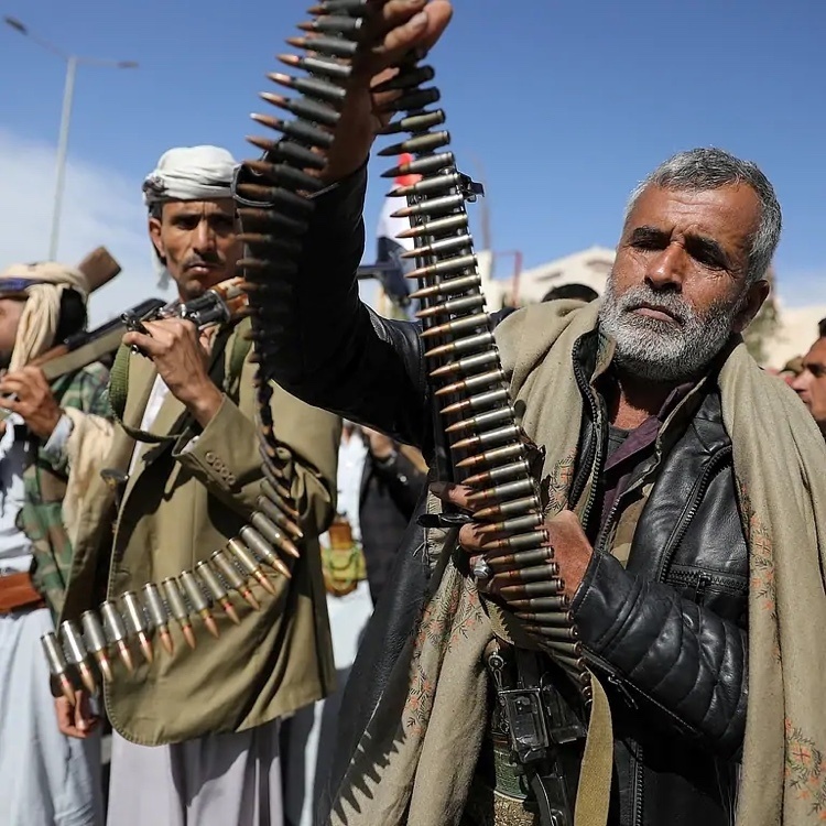 伊朗将"加德尔"海军弹道导弹交给胡塞武装