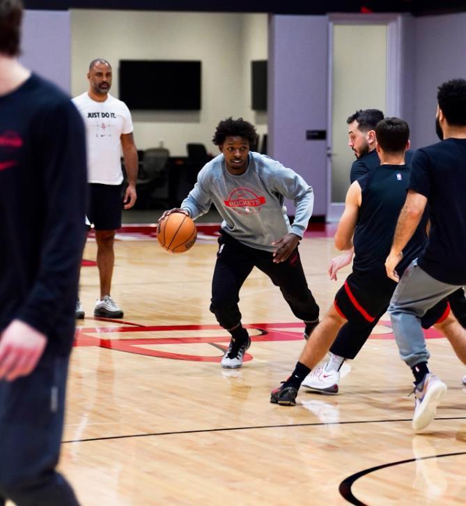 火箭隊2陣升級！萬金油前鋒頂替5+3大閘，底薪首發已具備交易價值 - 