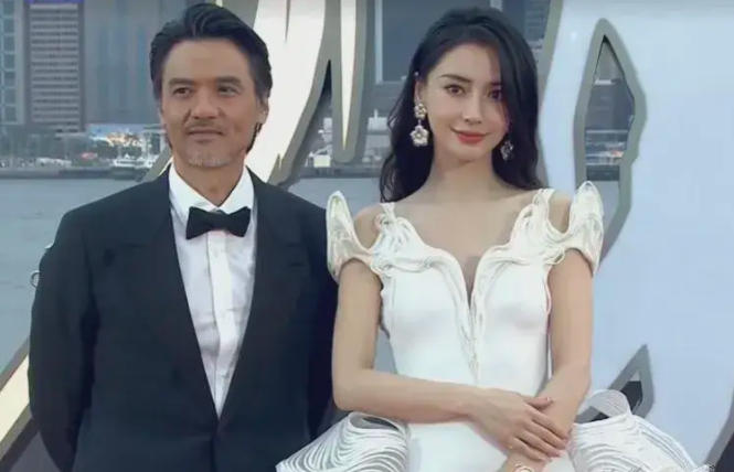 杨颖抢风头惨遭热议对象在很多人眼里,金像奖的重头戏应该是颁奖环节