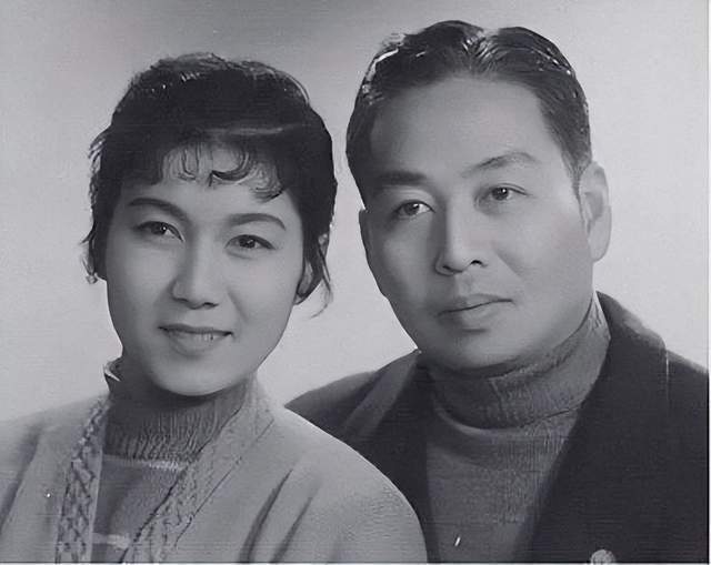德艺双馨老艺术家赵丽蓉:曲折一生,人生最后十年绽放最美火花_腾讯