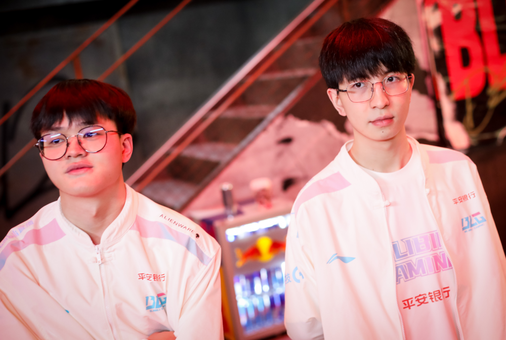 欢迎在下方和狗子一起互动