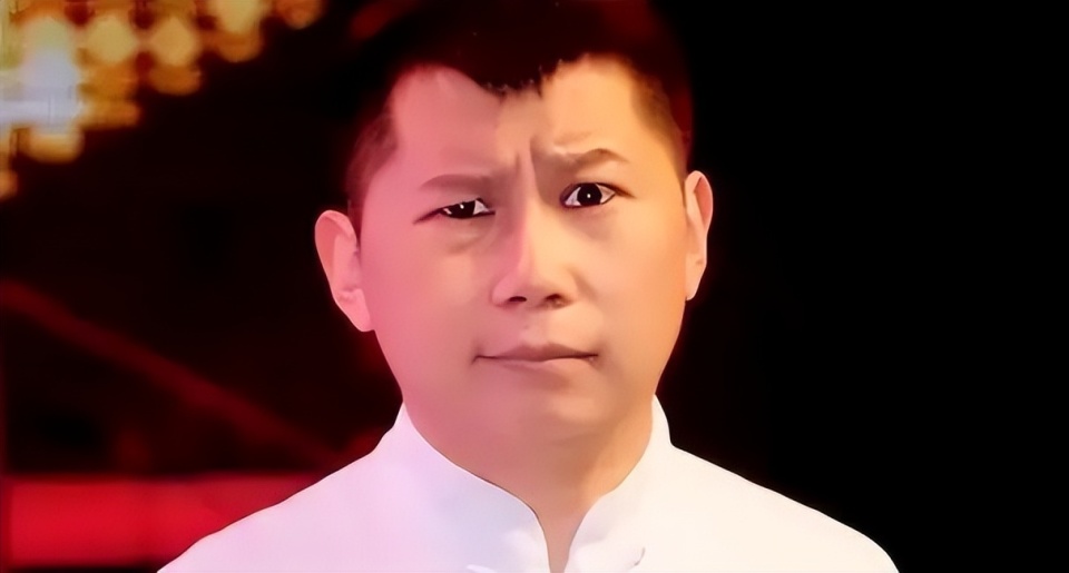 何云伟被曲协摘字引热议,证书上没有"云"字,本人回应笑掉大牙_腾讯