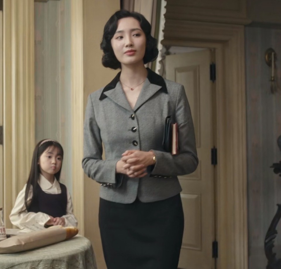 不可避免的就形成了对比,但胜负一目了然,任敏被王紫璇全方位碾压了