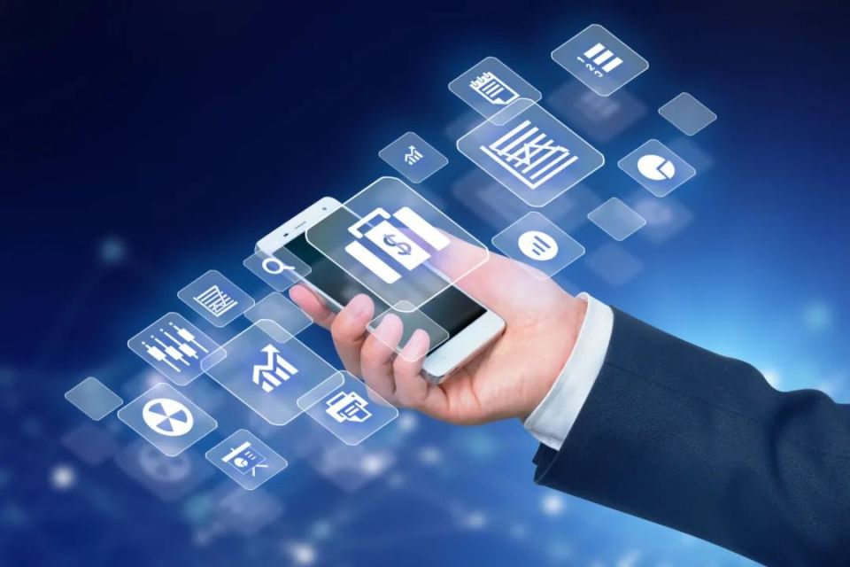 九州体育appju111相关图片：体育消费数据可视化和平台界面