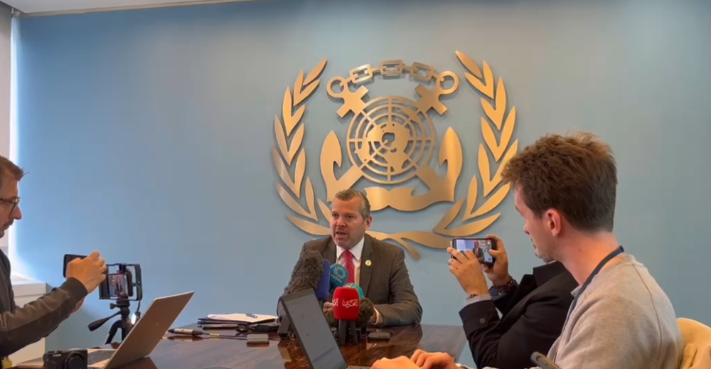 美伊談判之門“還未關上”，美軍“封鎖令”生效海上對峙升級 - 