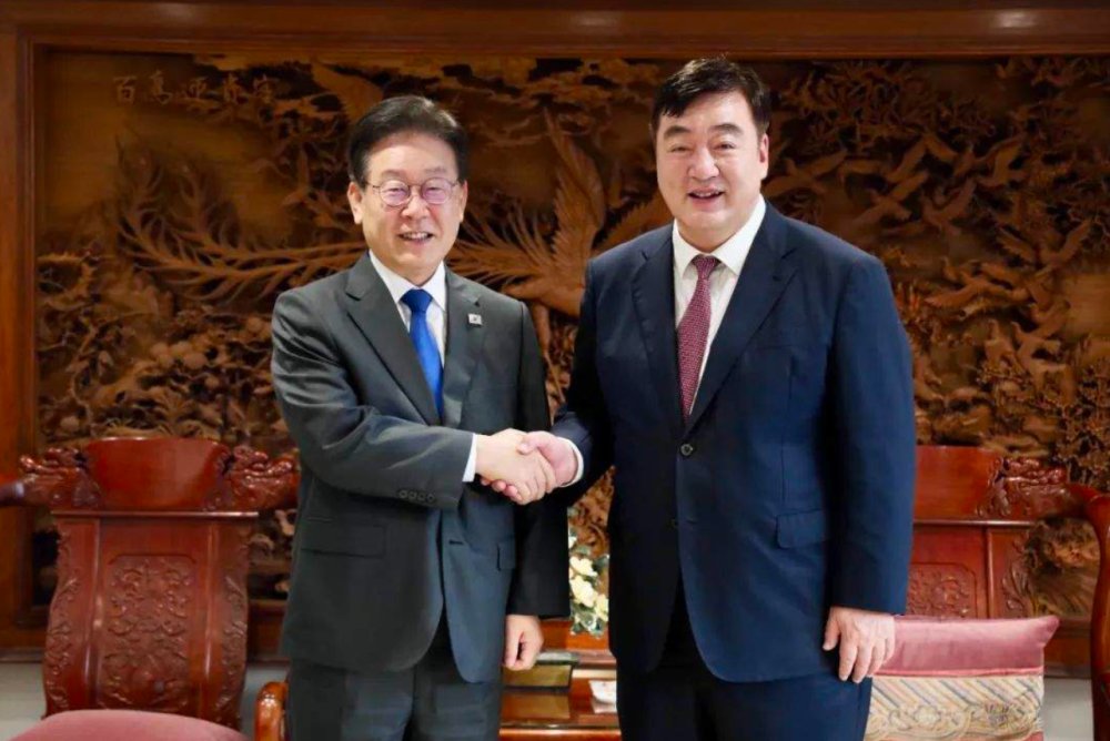 中国大使与李在明会晤,点了美国的名,韩方反应不小,向中方抗议-腾讯