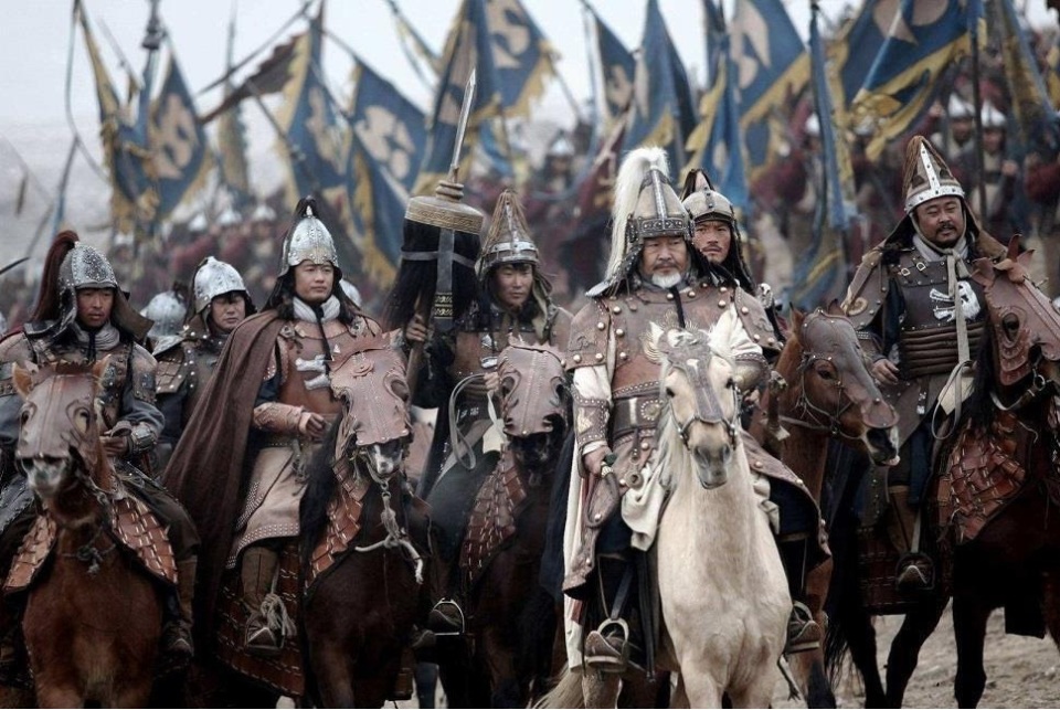 首领马哈木和大汗答里巴相继死去,鞑靼部也趁机联合兀良哈攻击瓦剌