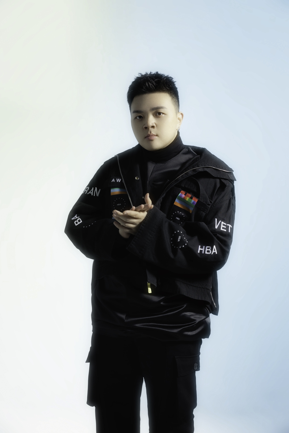 艾福杰尼自述:在舞台上都是比较凶猛,私底下其实是个逗比