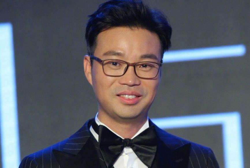 外表是老实人，实则是个情场老司机的5位男星，出轨、劈腿、抛弃发妻_腾讯新闻