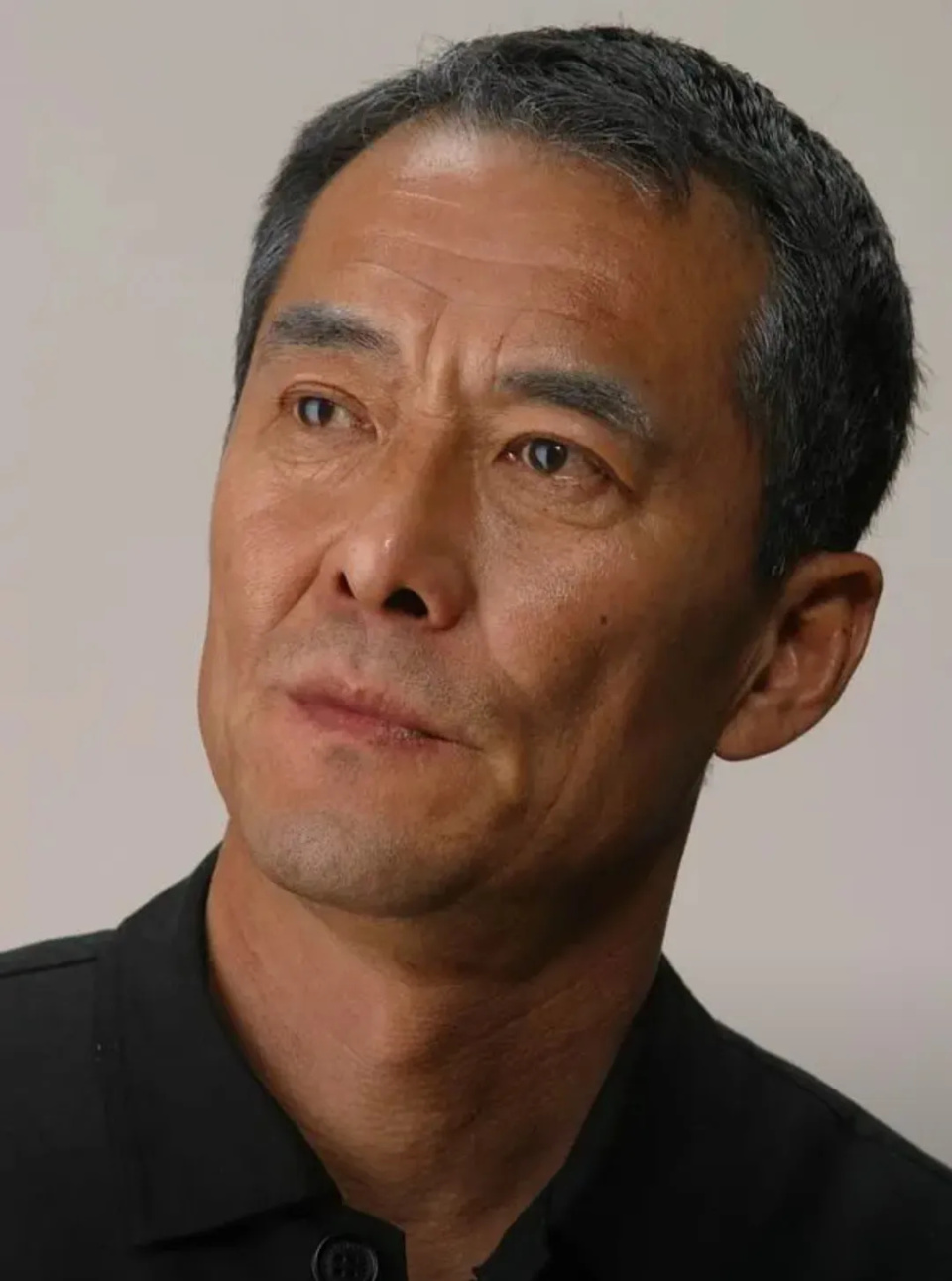 《庆余年2》王庆祥:有贤妻乖女,75岁却差点因一则丑闻晚节不保