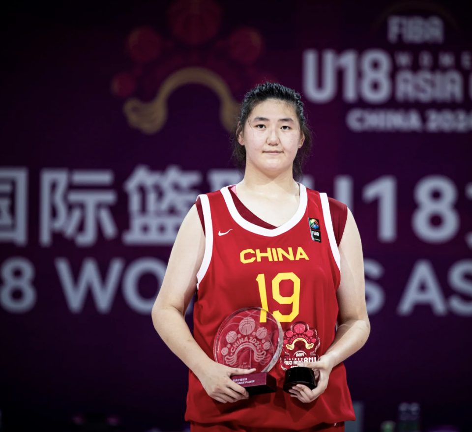张子宇引美球探盛赞：已让全世界记住她 未来很容易成WNBA首轮秀_腾讯新闻