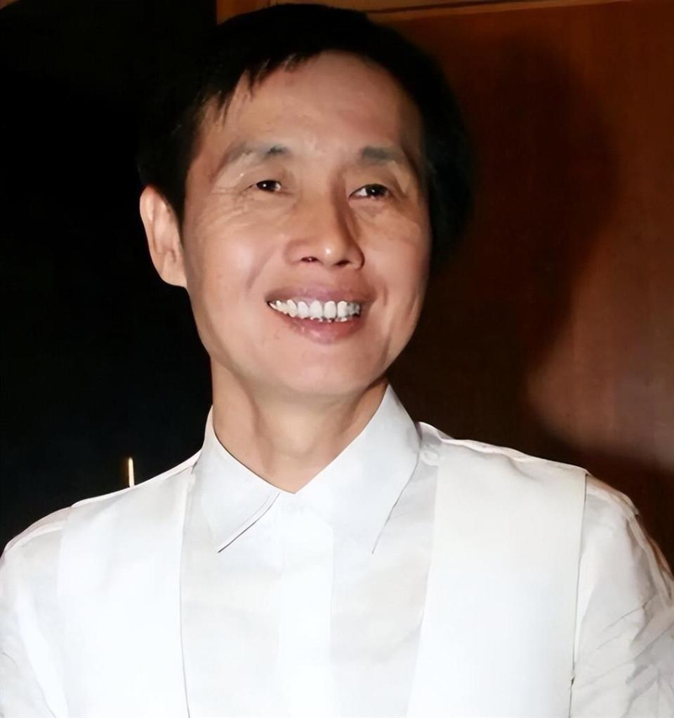 老谋深算邓建国,认14岁干女儿养了5年,等于亲手培养了个小妻子