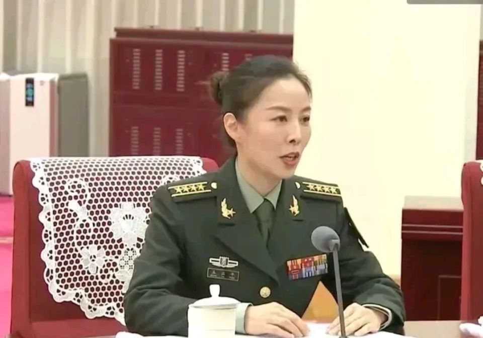 刘洋大校和王亚平大校两次飞天女英雄谁有可能提前晋升