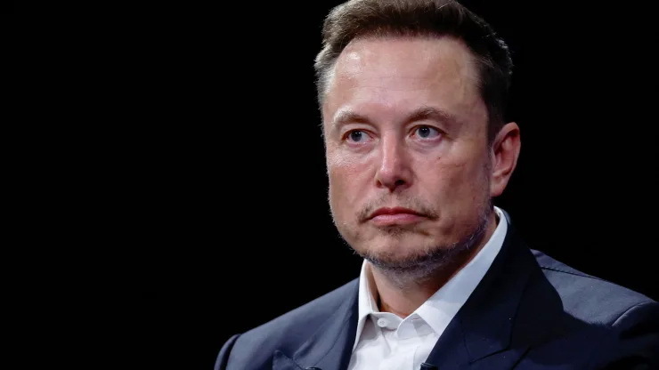 马斯克为什么下令切断星链互联网当乌军袭击俄黑海舰队之际