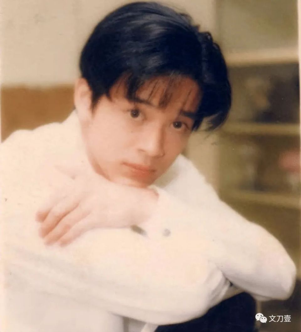 陈晓东：20岁爆红，25岁退圈，他用20年的步履维艰换取5年的辉煌-腾讯新闻