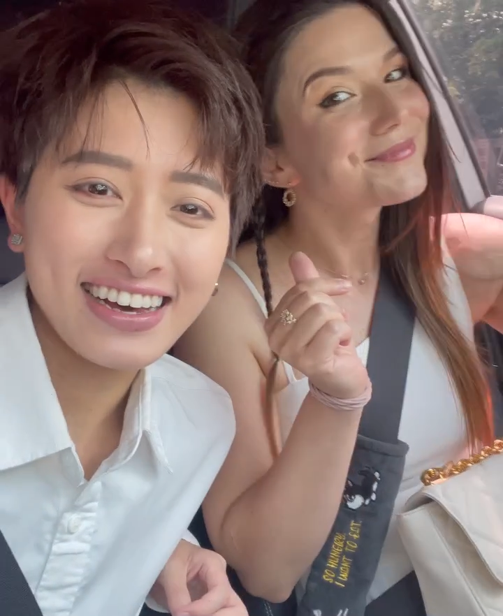 《落跑甜心》女主郑靓歆与女友领证结婚,自言还没考虑要小孩