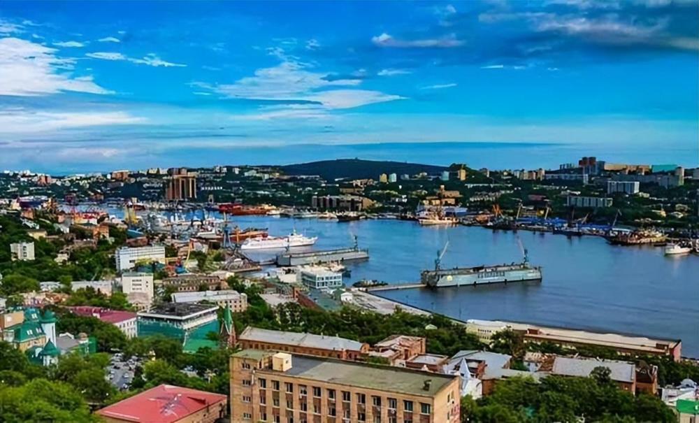 东北失落的几十年经济,靠俄罗斯放回海参崴港口,就能盘活吗?_腾讯新闻