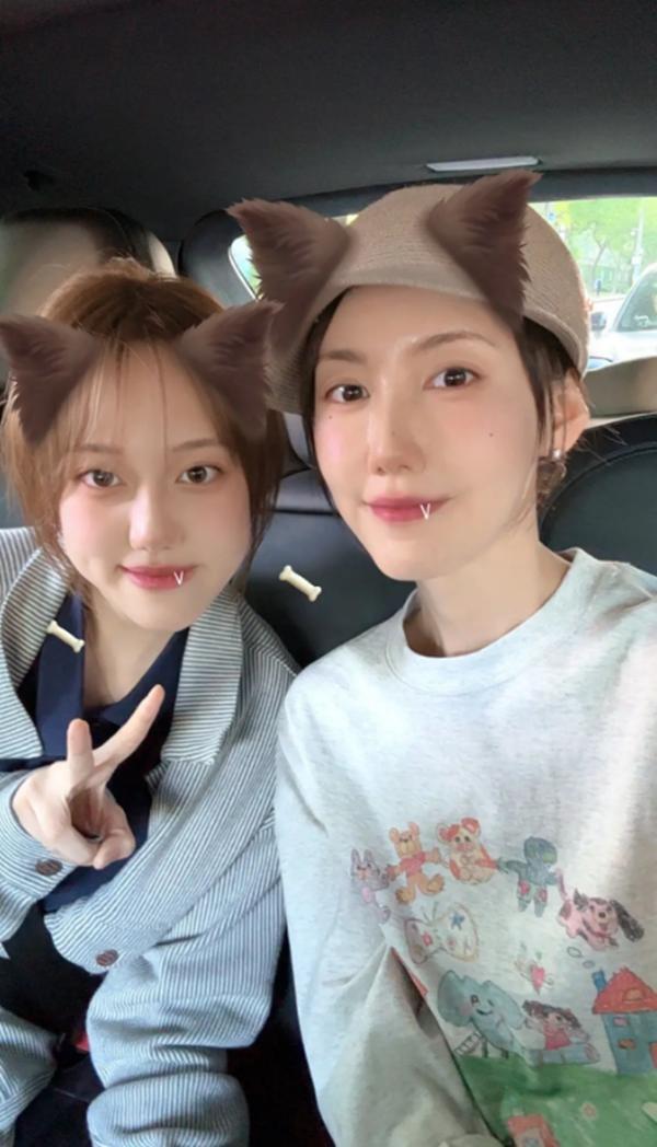 高露带15岁女儿入圈?曾被误传拒绝苏有朋,其实早已低调隐婚18年