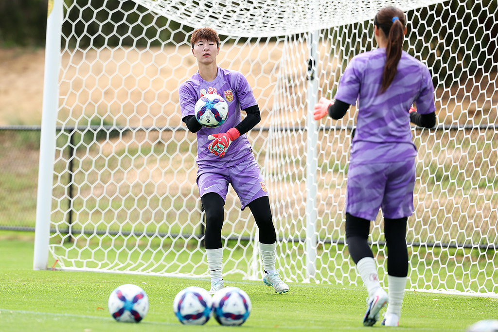 女足劍指亞洲杯決賽！張琳艷：不會鬆懈，打好每一場淘汰賽！ - 