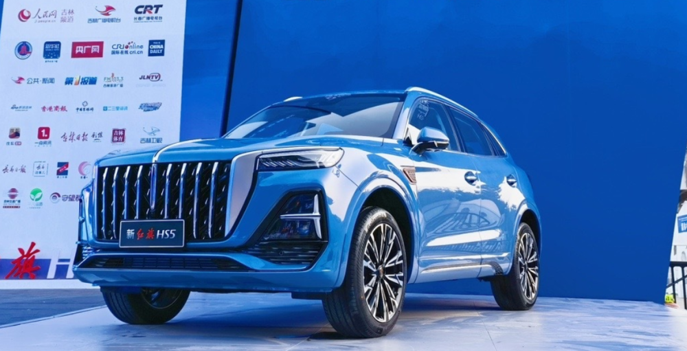 红旗全新suv发布:10万的油耗,20万的售价,30万的排面_腾讯新闻