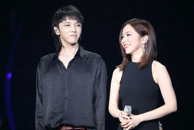 华晨宇真实身份曝光张碧晨无名无分也要生孩子的原因找到了