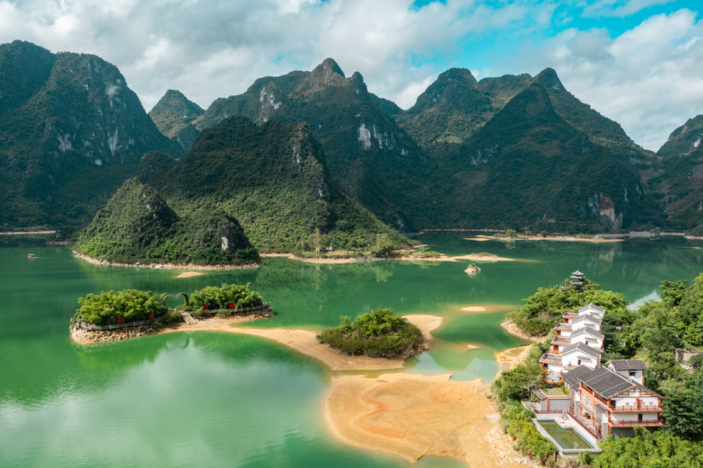 广西百色网红景点,明星张馨予来过,风景实在是太美了!