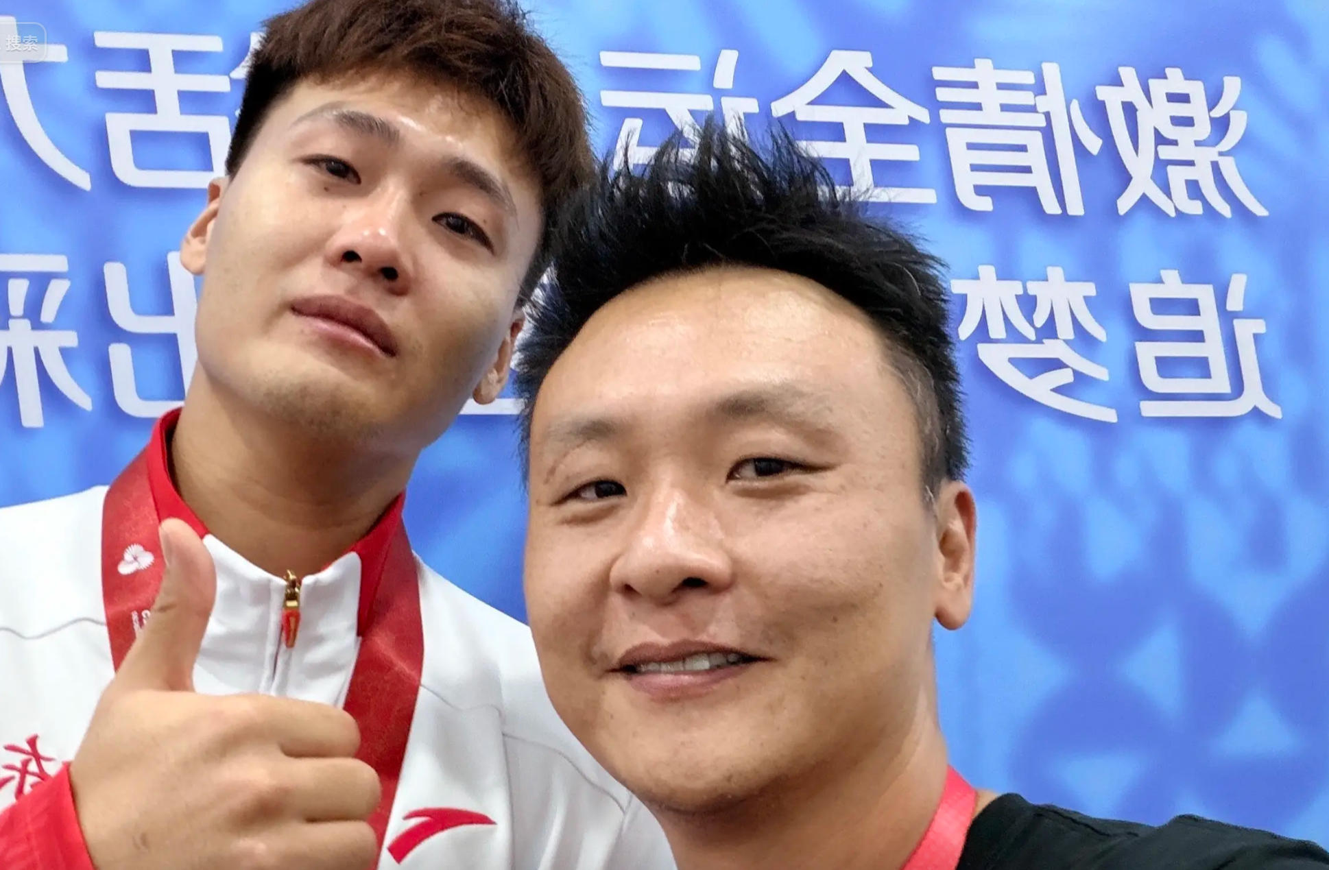 奪冠後粵媒採訪三少！小胡強調珍惜，趙睿含淚告別，徐傑含淚不舍 - 