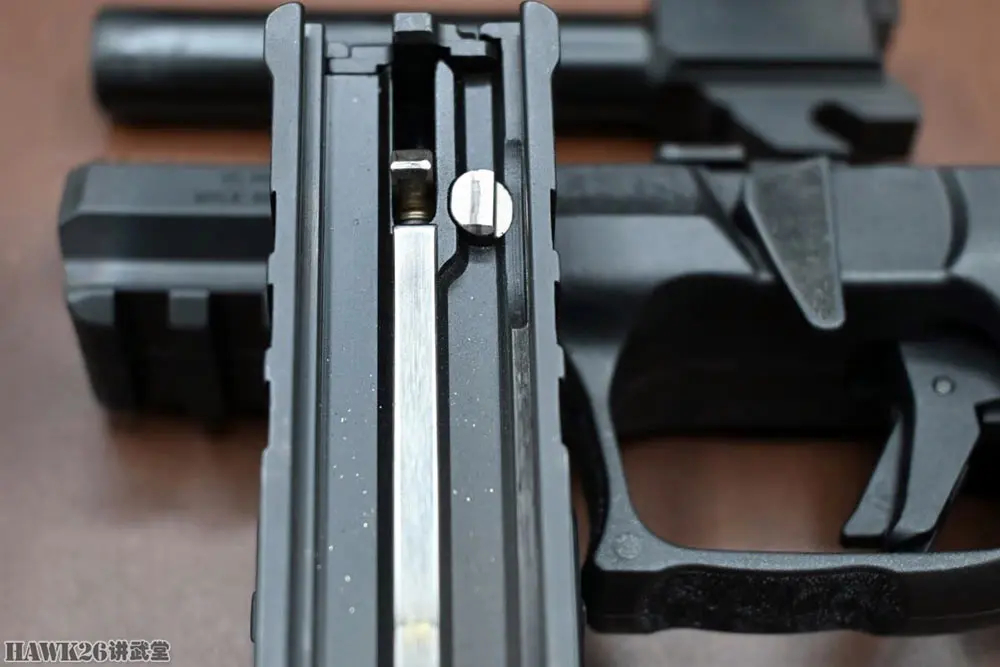 斯普林費爾德兵工廠公司“方陣”4.0FC手槍 格洛克19X的精神續作 - 