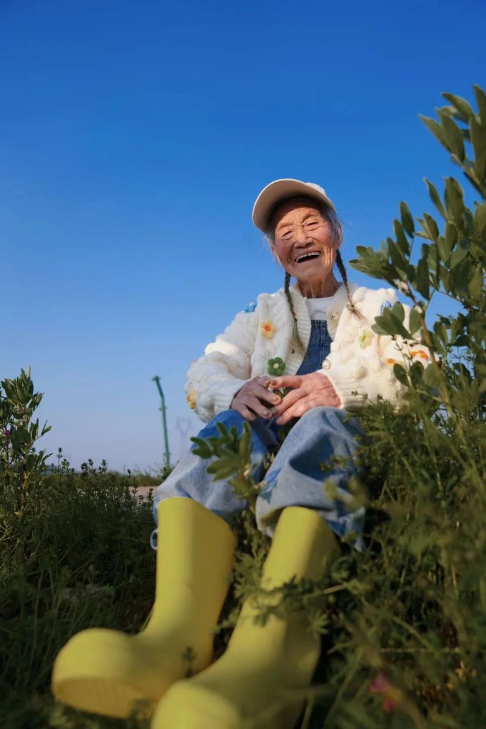 这位"少女",98岁!_腾讯新闻