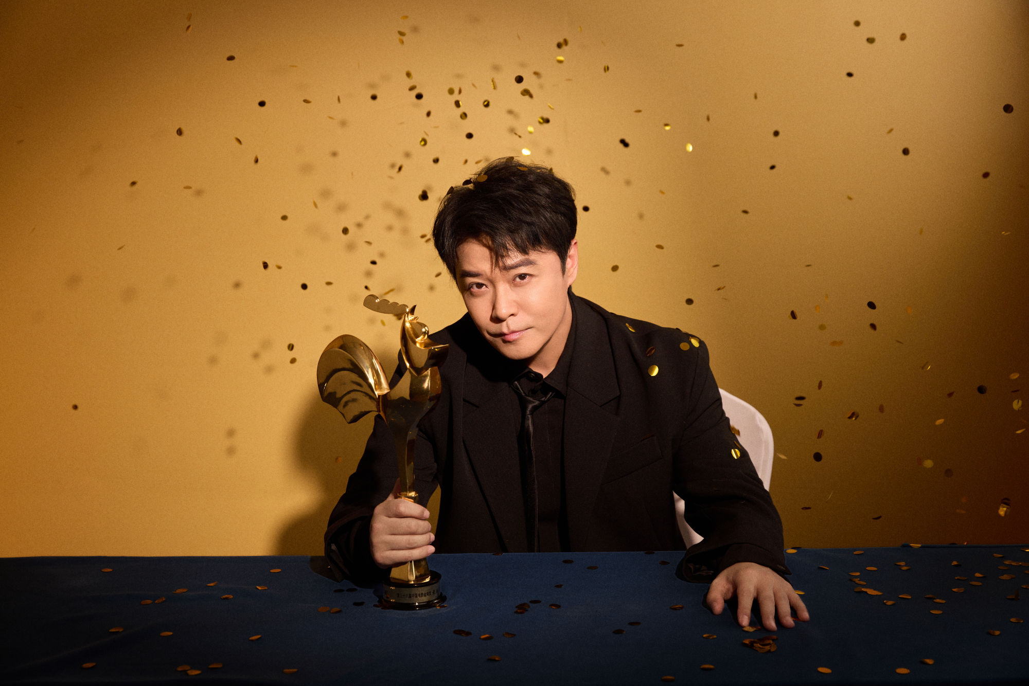 朱一龍新電影陣容好強，陳思誠是導演，陳道明演反派，排面拉滿了 - 