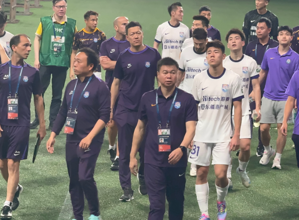 于根伟道歉！媒体人热议：想翻篇不容易，他早就不想干了