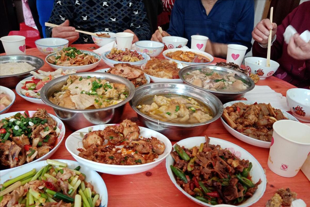 变味了的升学宴:以前金榜题名办酒席,如今榜都没出,就开始大办