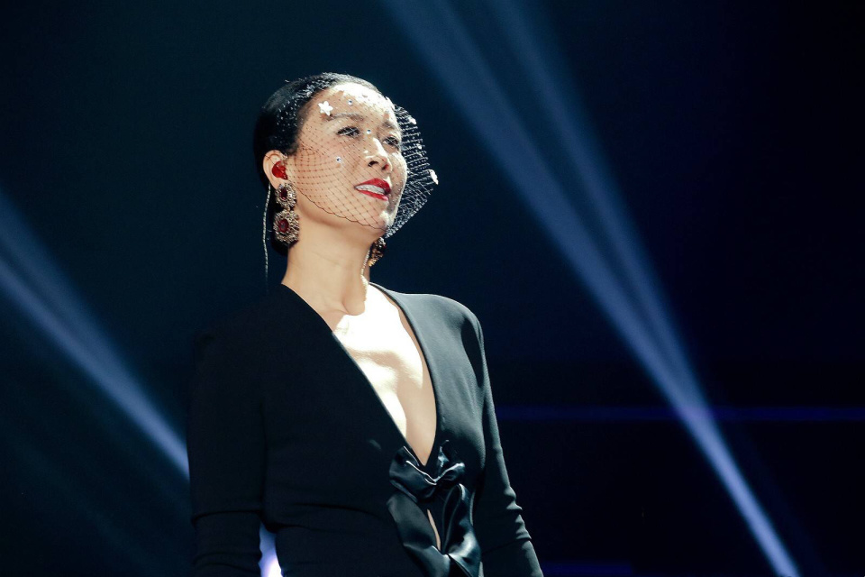 那个"不可一世"的那英,也终于走到了今天!_腾讯新闻