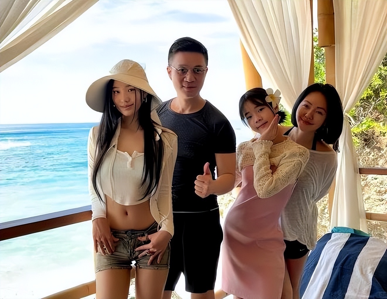 小S的第3個女兒發自拍照，14歲就很漂亮，外形完成驚艷蛻變 - 