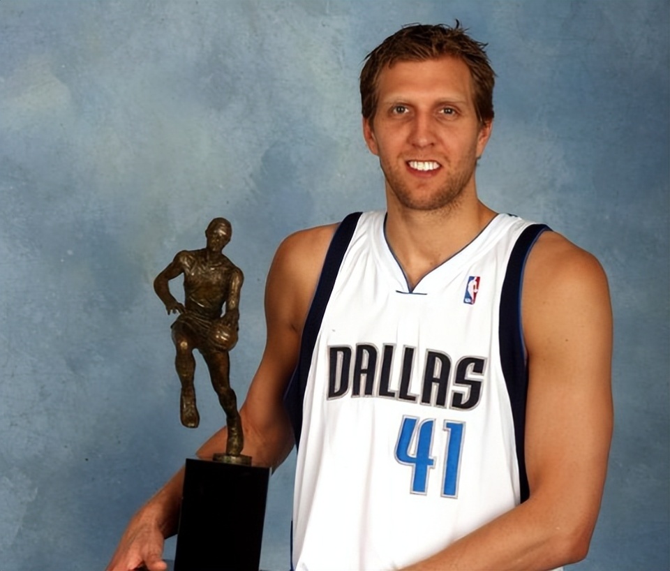 nba至今仅6人,约基奇创纪录