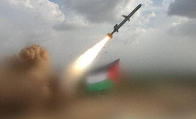 导弹从天而降以色列首次承认本土遭到胡塞打击以媒麻烦才刚刚开始