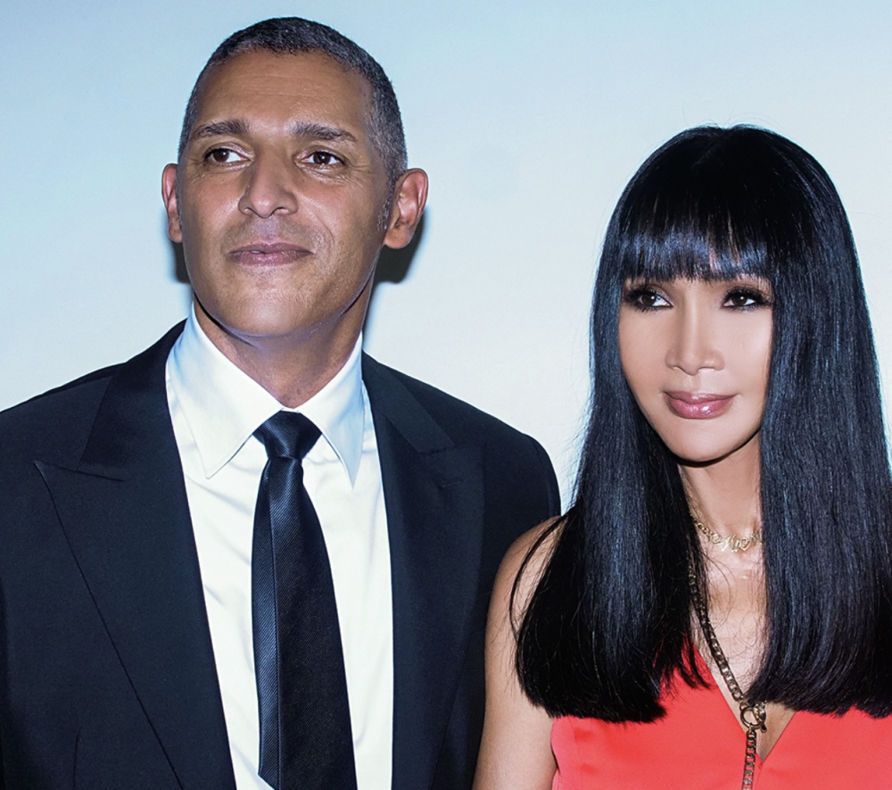 抗癌成功3年后,歌手张咪输着液走秀,独生女刚结束10年婚姻-腾讯新闻