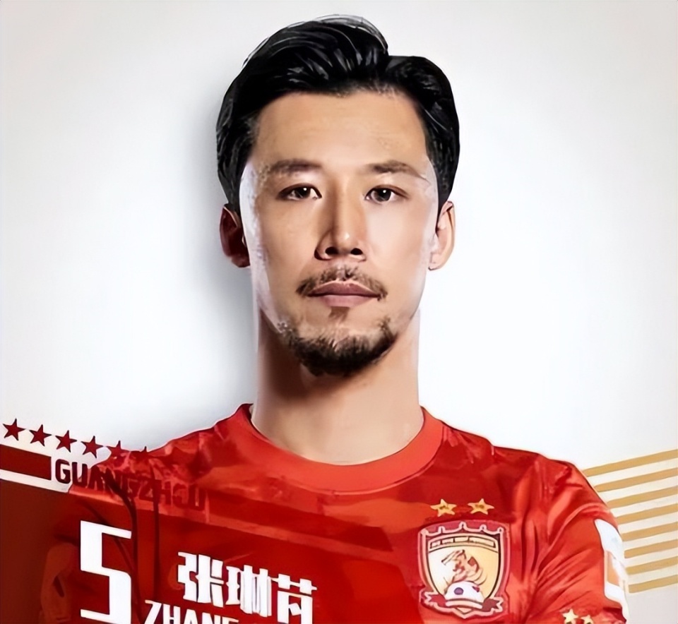 足球砰砰芃失望透顶准备退出国家队张琳芃发表遗憾感言戳痛了谁的心