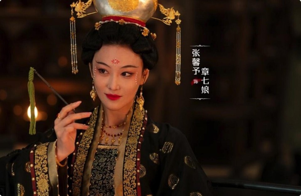 女演员长相有多重要?张馨予古装一亮相,才知道什么是妩媚动人