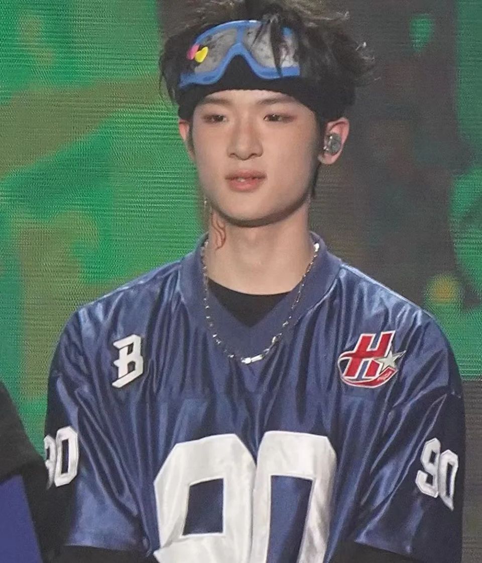 明星塌房道歉大赏:吞药,跳楼,手写道歉信!网友:演给粉丝看的