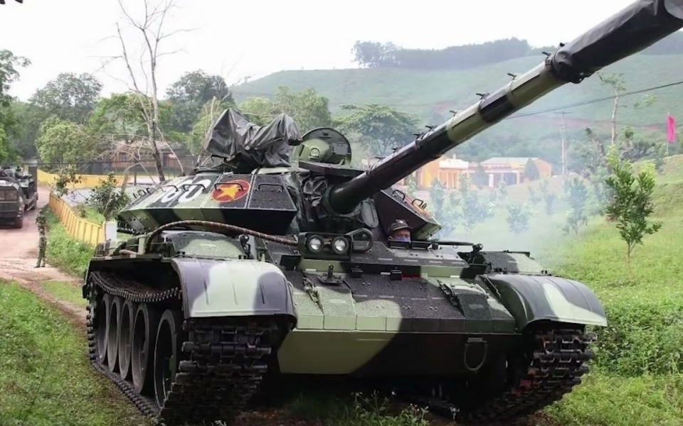 Խ��½���������ҵ��ϹŶ�T54̹��