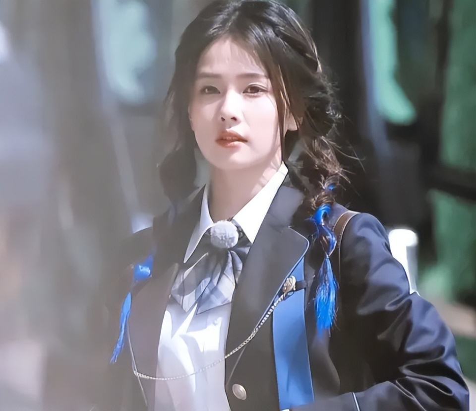 长月烬明》大爆，白鹿继续得资本看好，即将冲入小花第一梯队-腾讯新闻