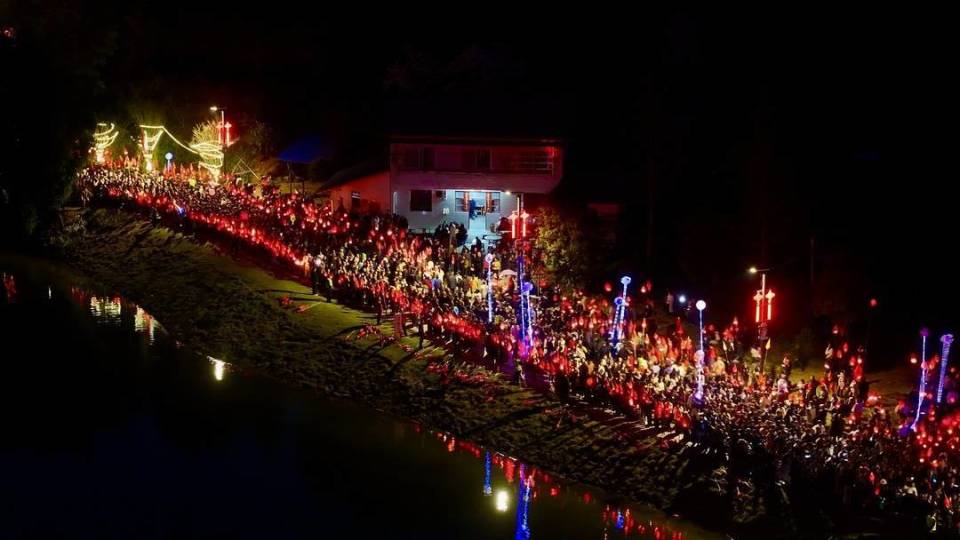 “云”送蛴蟆 近110万人次线上围观四川蓬溪这场民俗活动｜蓬溪送蛴蟆 福气带回家④_腾讯新闻