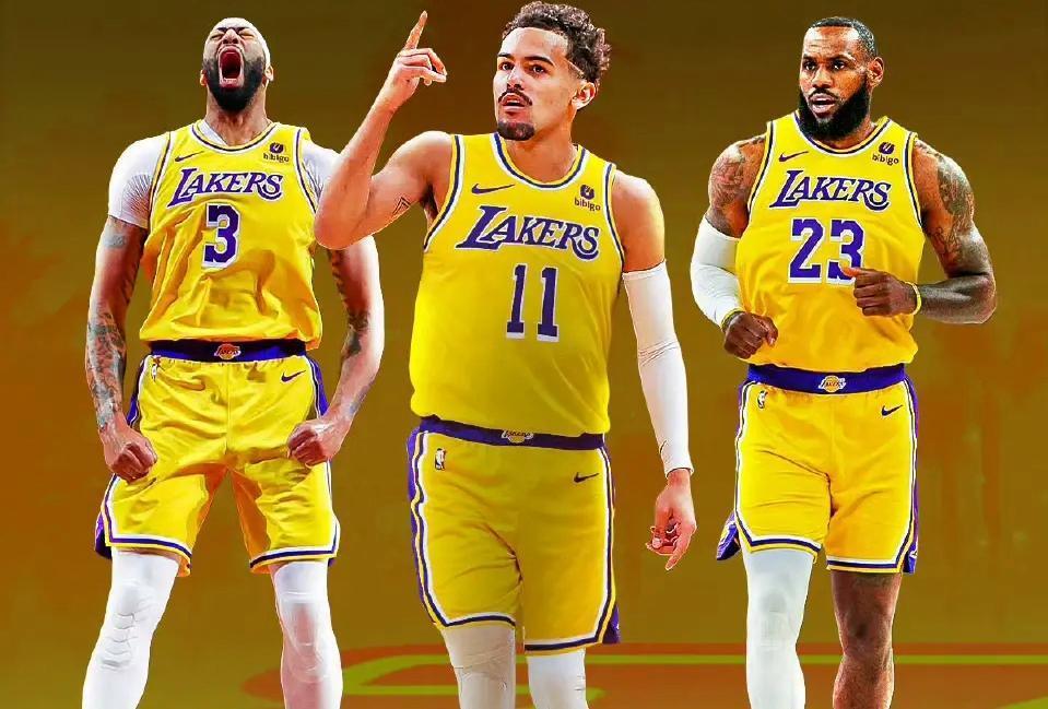湖人今夏4大引援目标!特雷杨居首,詹姆斯再组三巨头,新赛季冲冠