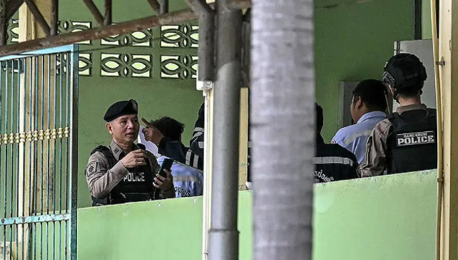 泰国校园枪击案死亡人数升至9人 包括枪手在内 多人伤势严重住院治疗