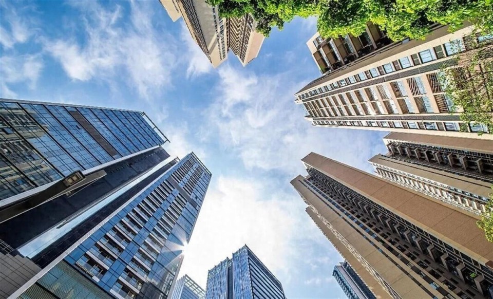 楼市迎来大利好！多地房贷贴息落地，买房人又能省下一笔钱_腾讯新闻