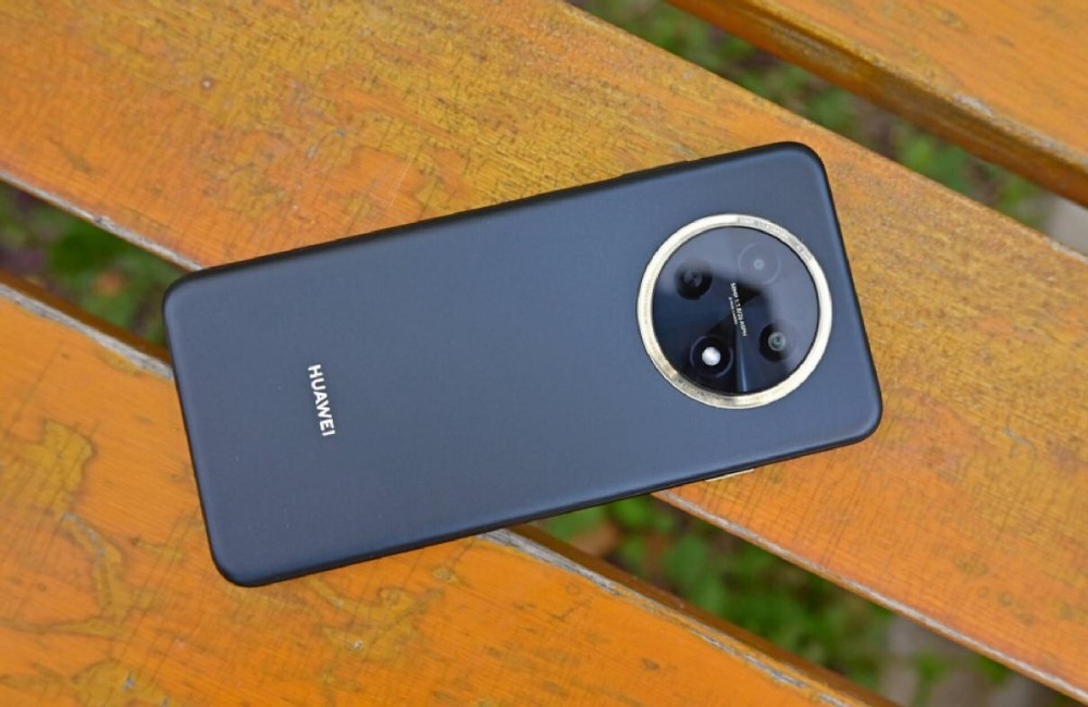 大屏长续航鸿蒙系统实用性拉满华为畅享60x开售引爆市场