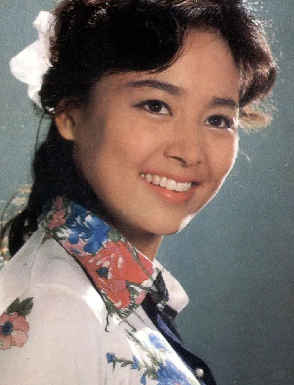 演员张瑜:我这辈子蛮可怜的,66岁没有婚姻也无子女_腾讯新闻