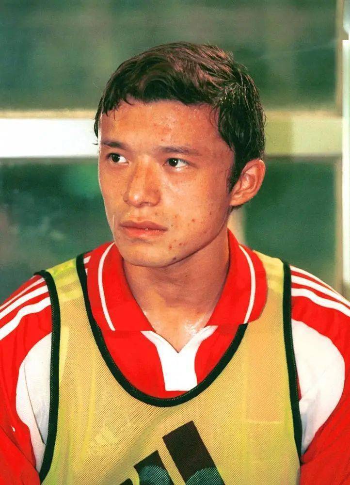 史诗级三中锋:盘点上海足球历史最佳11人_腾讯新闻