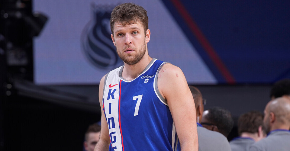 韦津科夫遭遇右脚踝扭伤46周后重新评估